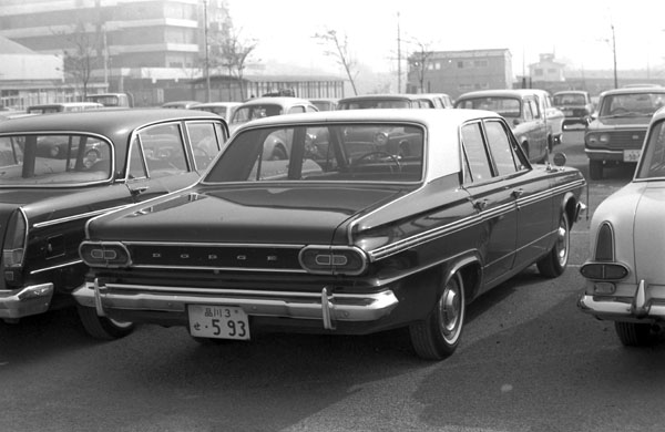 65-1b (126-18)  1965 Dodge Dart 270  4dr Sedan.jpg